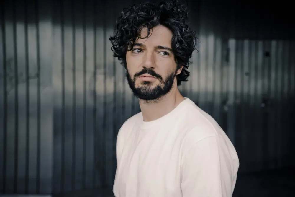 Manuel Mairhofer now represented by Gold Berlin