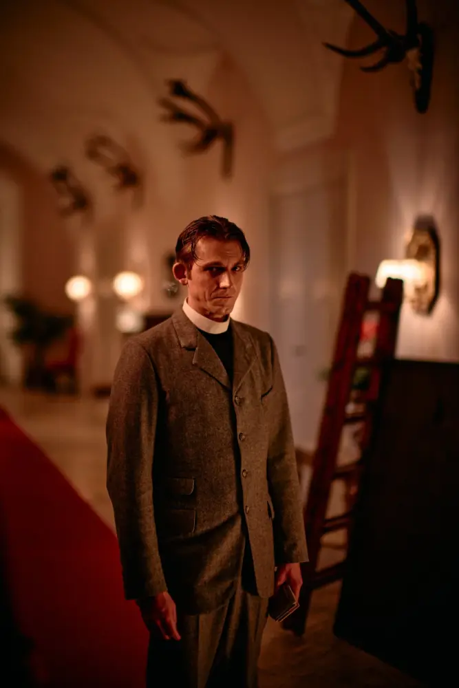 Joshua Seelenbinder: Air Date TATORT - MORD UNTER MISTELN