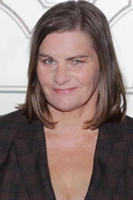 Petra Hartung: Air Date AURIS