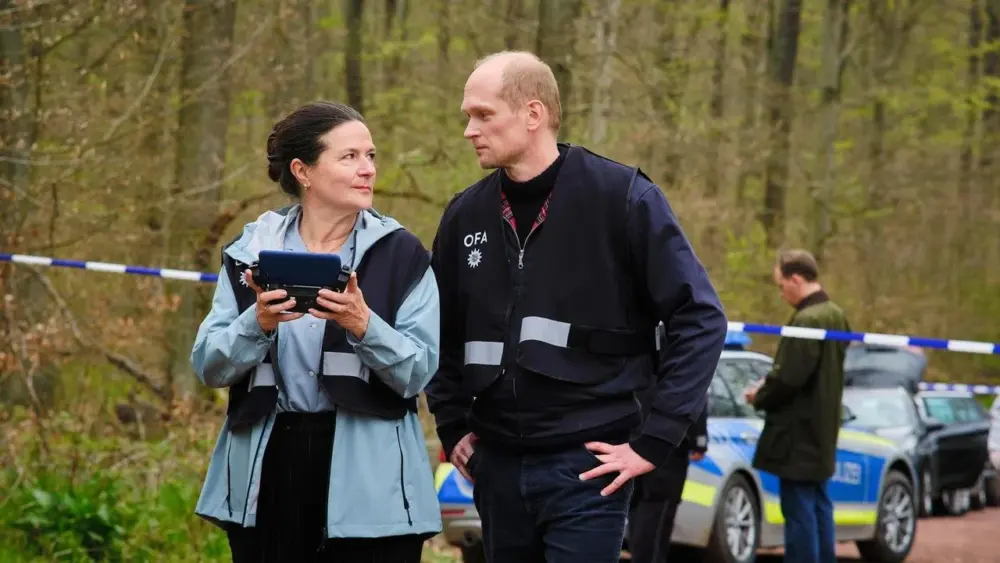 Anne-Kathrin Gummich: Air Date TOD AM RENNSTEIG