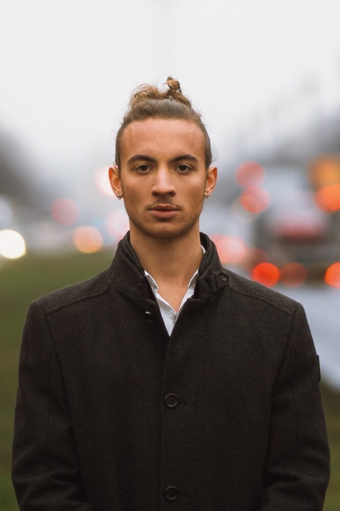 Oskar Redfern now represented by Gold Berlin
